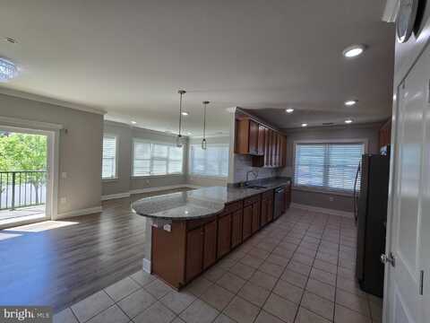 9521 BASTILLE STREET, FAIRFAX, VA 22031