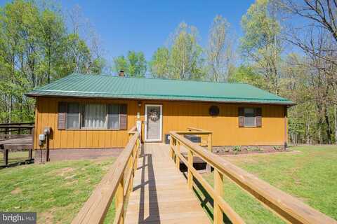 405 HOPE ACRES DRIVE, BERKELEY SPRINGS, WV 25411