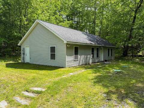 1496 Fairground Road, Bradford, VT 05033
