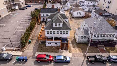 7 J Street, Hampton, NH 03842