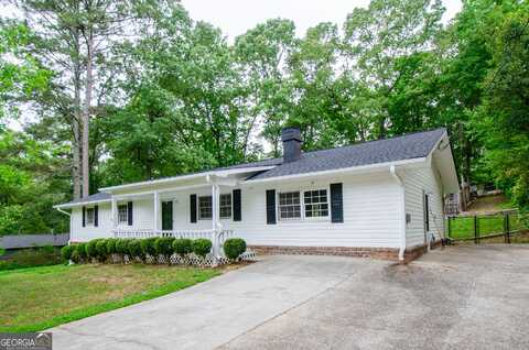 2923 Bicentennial, Stone Mountain, GA 30087