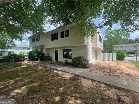 1466 Pine Log, Conyers, GA 30012