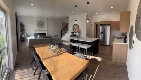 480 N Hickory Boulevard, Pleasant Hill, IA 50327