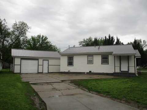 712 G Street NW, Miami, OK 74354