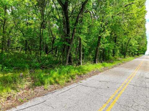 24000 S 607 Road, Grove, OK 74344