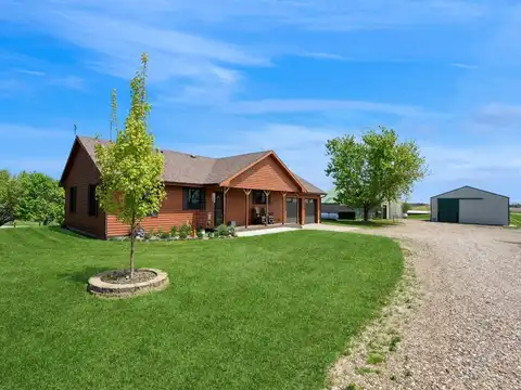 310 110th Avenue, Monroe, IA 50170