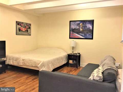 170 GRAPE STREET, PHILADELPHIA, PA 19127