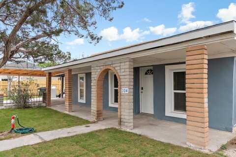 304 San Juan, Del Rio, TX 78840