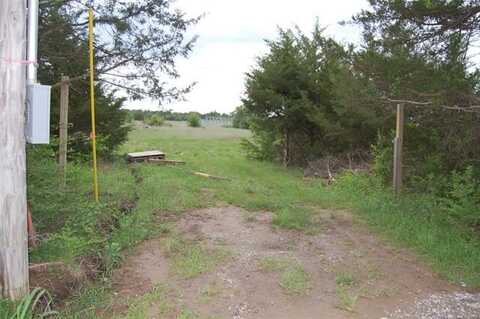 377050 E 1110 Road, Okemah, OK 74859