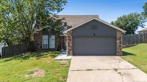 8906 N 119th Avenue E, Owasso, OK 74055