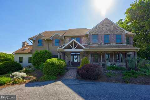 310 MAIL ROUTE, SINKING SPRING, PA 19608