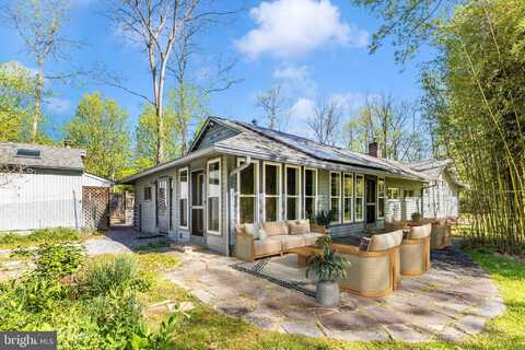 29 PADDOCK PLACE, CHARLES TOWN, WV 25414