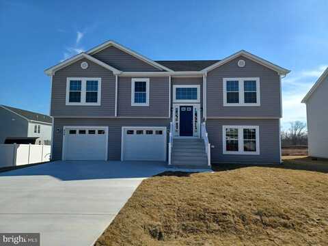 700 BOSTON STREET, MARTINSBURG, WV 25401