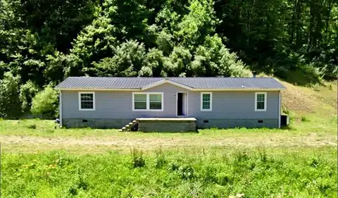 1244 Craft Creek Road, Salyersville, KY 41465