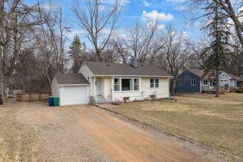 25780 Smithtown Road, Shorewood, MN 55331