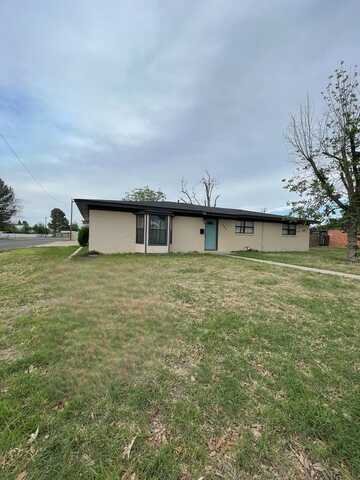 101 S Hadden Dr, Fort Stockton, TX 79735