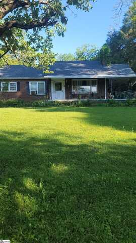 4 Bagwell Avenue, Greenville, SC 29611