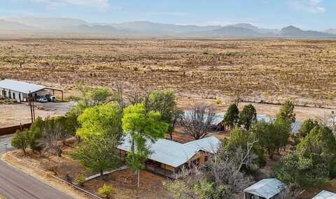203 NE 8th St, Marathon, TX 79842