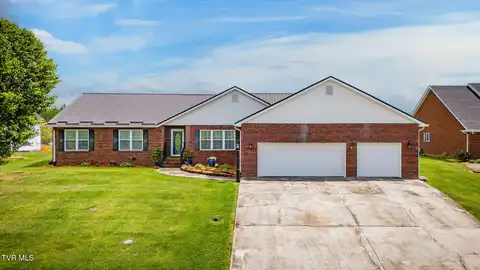 221 Country Meadows Circle, Bristol, TN 37620