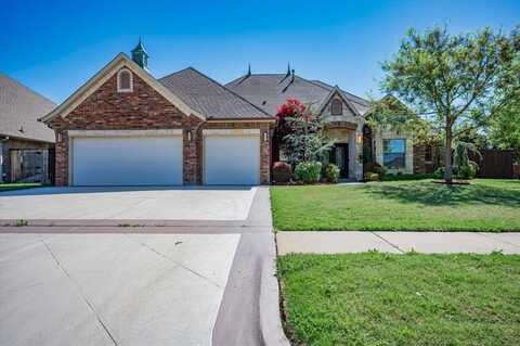 3016 Sycamore Court, Moore, OK 73160