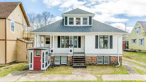 605 W A, Iron Mountain, MI 49801