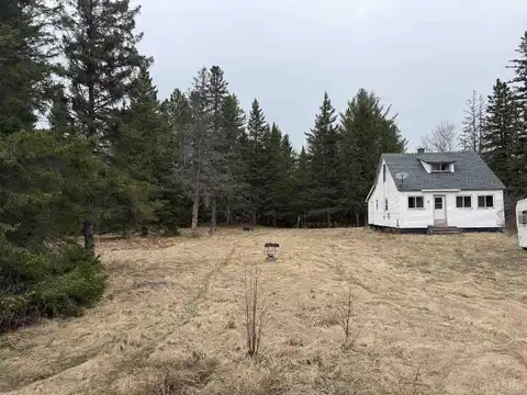 5756 E Pioneer, Ironwood, MI 49938