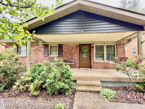 10711 Charlene Dr, Fairdale, KY 40118