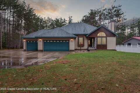5363 W Otsego Lake Drive, Gaylord, MI 49735