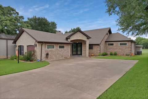 5014 Largo Drive, Granbury, TX 76049