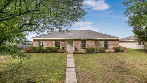 1004 Meridith Drive, Terrell, TX 75160