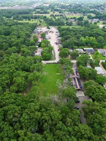 78 Fish Road, Dallas, TX 75253