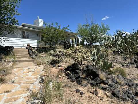80 E 880 N, Hurricane, UT 84737