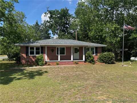 327 W North Street, Autryville, NC 28318