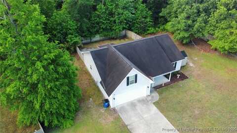 279 Hunters Creek Drive, Raeford, NC 28376