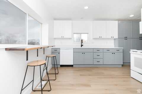 40 W 400 N, Wellsville, UT 84339