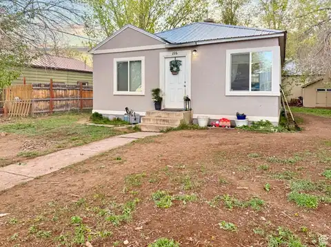 226 N 400 E, Vernal, UT 84078
