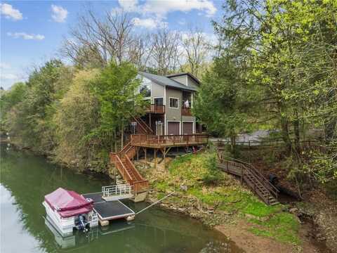 209 Claypoole Hill Rd, Bethel, PA 16226