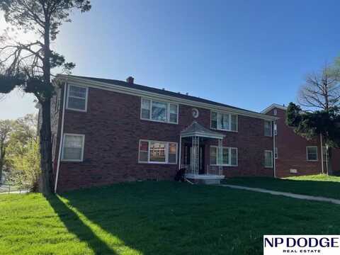 4202 N 52 Street, Omaha, NE 68104