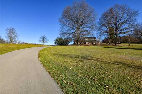 532 W Sunbury Road, Centertown, PA 16001