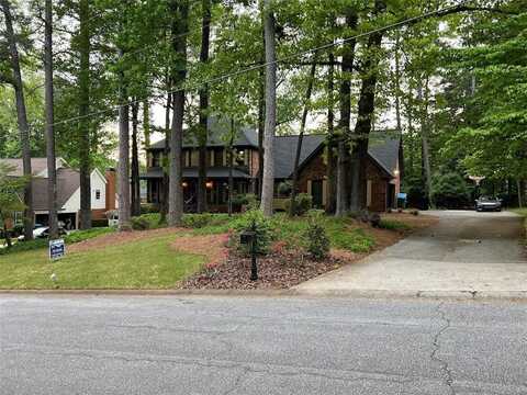 5741 Wolf Laurel, Lilburn, GA 30047