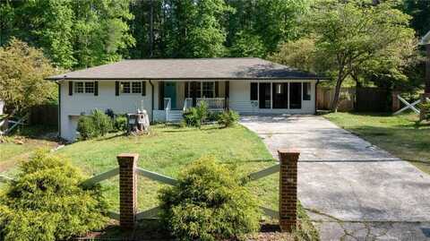 3627 Groovers Lake Road, Lithia Springs, GA 30122