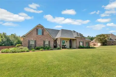 363 Leigh Lane, Stonewall, LA 71078