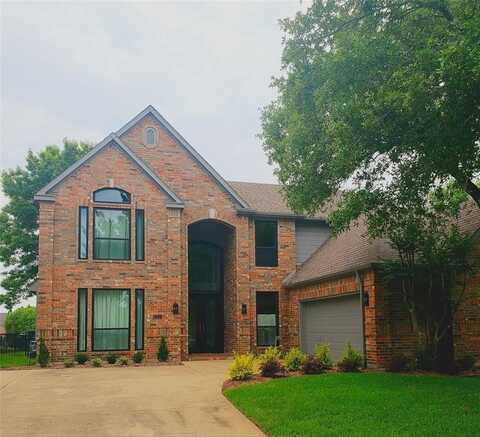 725 Palm Desert Drive, Garland, TX 75044