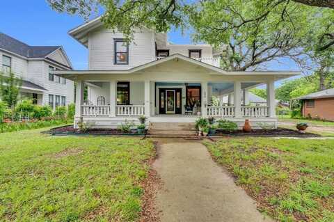 606 N Dallas Street, Ennis, TX 75119