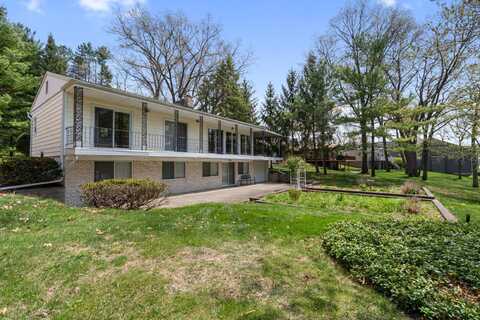 11253 Pinewood Drive, Jerome, MI 49249
