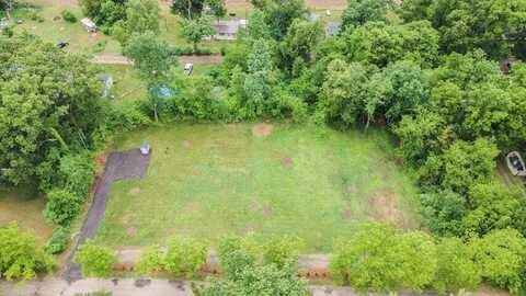 14080 Riverside Drive, Constantine, MI 49042