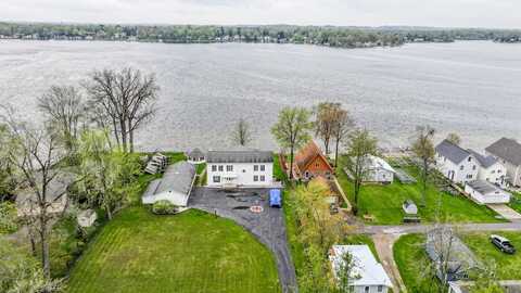 7540 Grace Street, Coloma, MI 49038