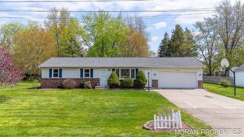 7636 Walnut Avenue, Jenison, MI 49428