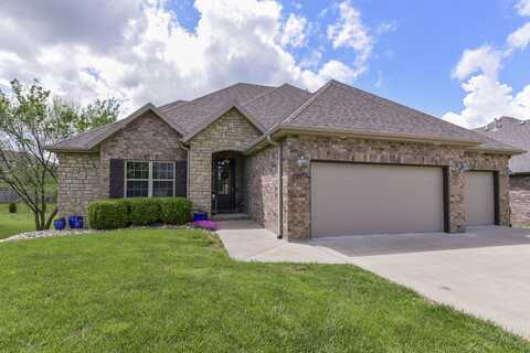 1007 N 22nd Avenue, Ozark, MO 65721