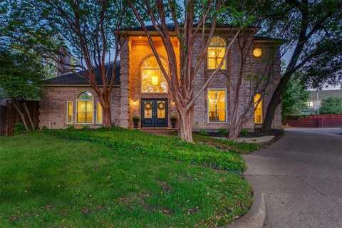 7021 Castle Creek Court, Fort Worth, TX 76132